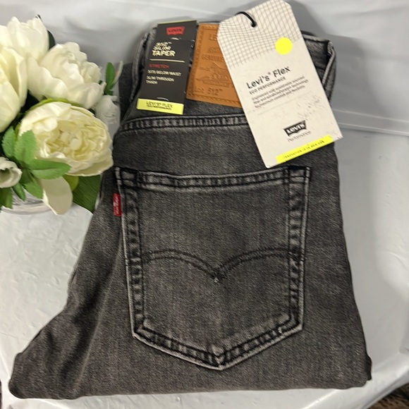 NWT Levi's Premium 512 MEN’S SLIM TAPER FLEX JEANS, Undercast-Black - Size 30x32 - Picture 5 of 10